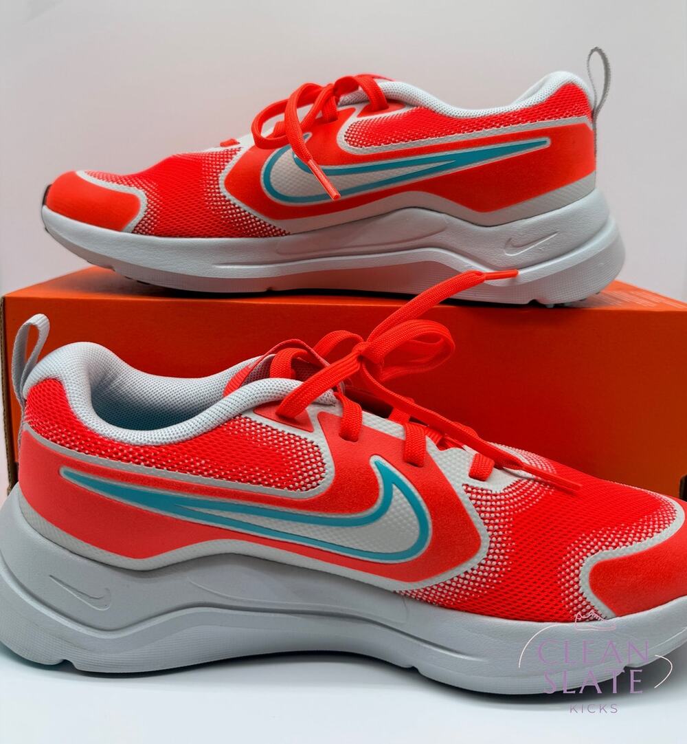 Nike · Cosmic Runner · Crimson/Dusty Cactus · Kids 4.5Y NIB/NWOT